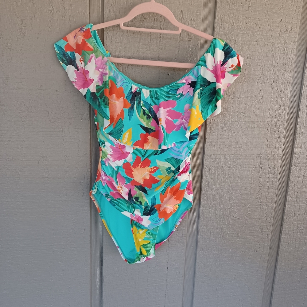 La Blanca Jade Garden Floral One Piece Swimsuit Size 6 Beach Off Shoulder Ruffle